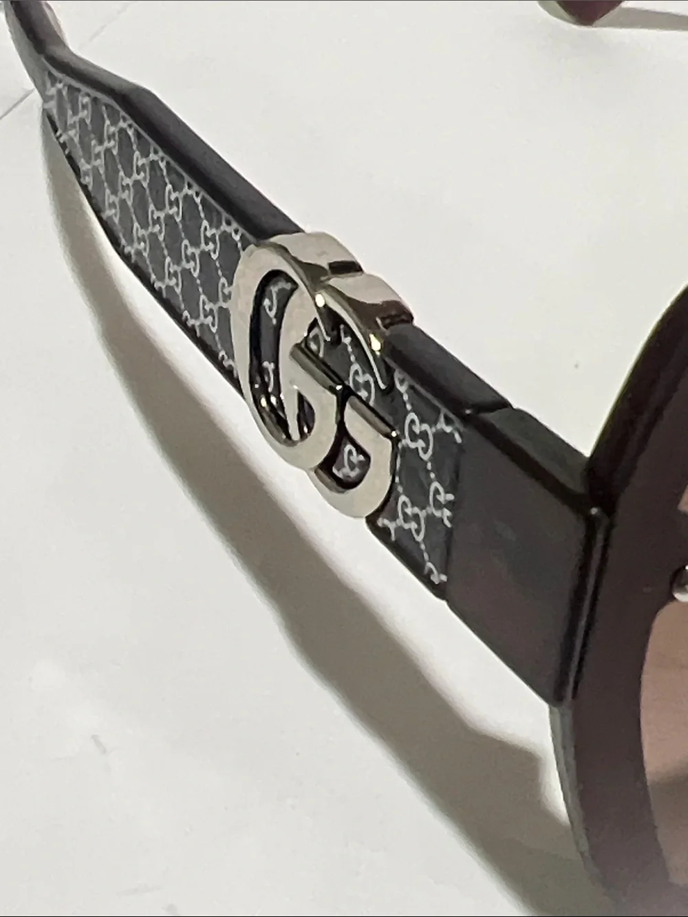 Brand new Gucci Women's Brown Geometric Oversized Sunglasses
